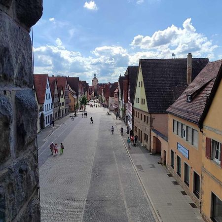 Ferien-Appartements Am Roedertor Rothenburg ob der Tauber Esterno foto